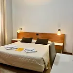 Delle Rose Hotell 2*