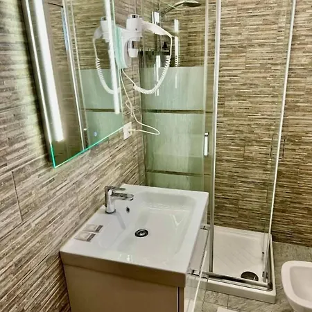 デッレ ローズ ホテル