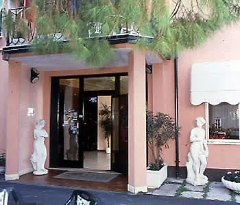 Delle Rose Отель