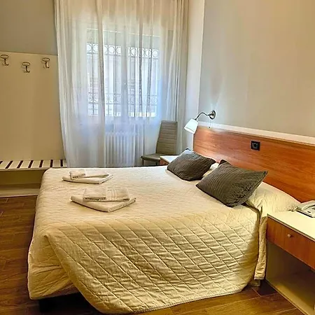 Delle Rose Hotel 2*