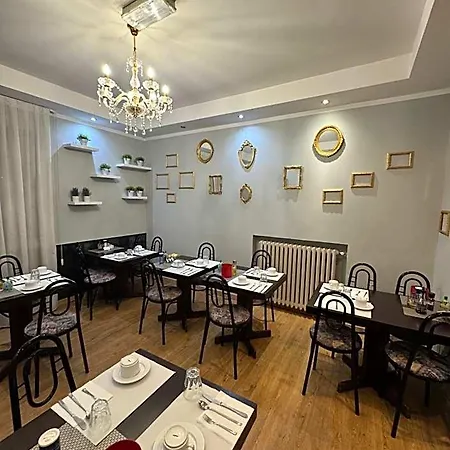 Hotel Delle Rose 2*