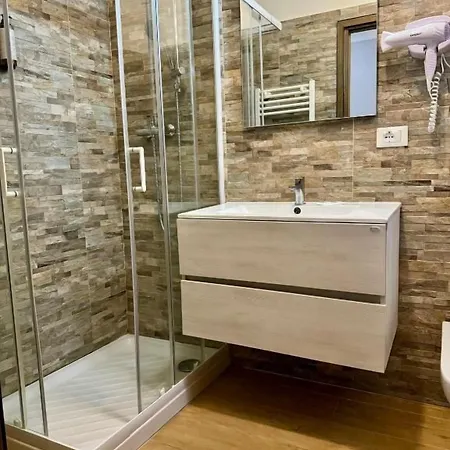 Delle Rose Szálloda 2*