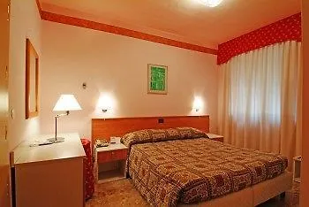 Delle Rose 2*
