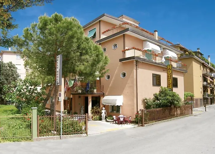 Delle Rose מלון מסטרה