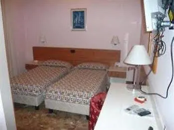 Hotel Delle Rose 2*